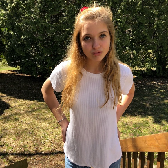 Meet your Posher, Chloe - Picture 1 of 1